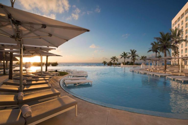 Le Blanc Spa Resort Cancun Adults Only All-Inclusive Piscina
